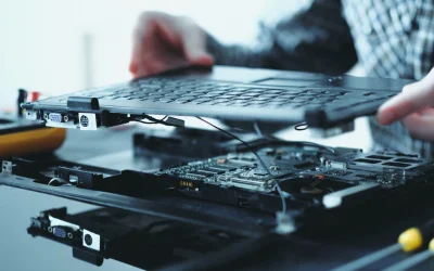 Laptop burkolat csere